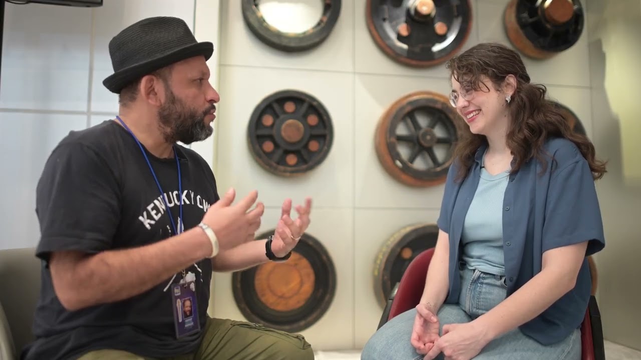 Entrevista Andrea Chapela entrevista para Lado B acerca de Todos los fines del mundo