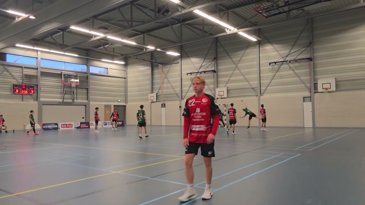 2025-11-26 Tachos-PSV 1e helft Beau van der Strigt
