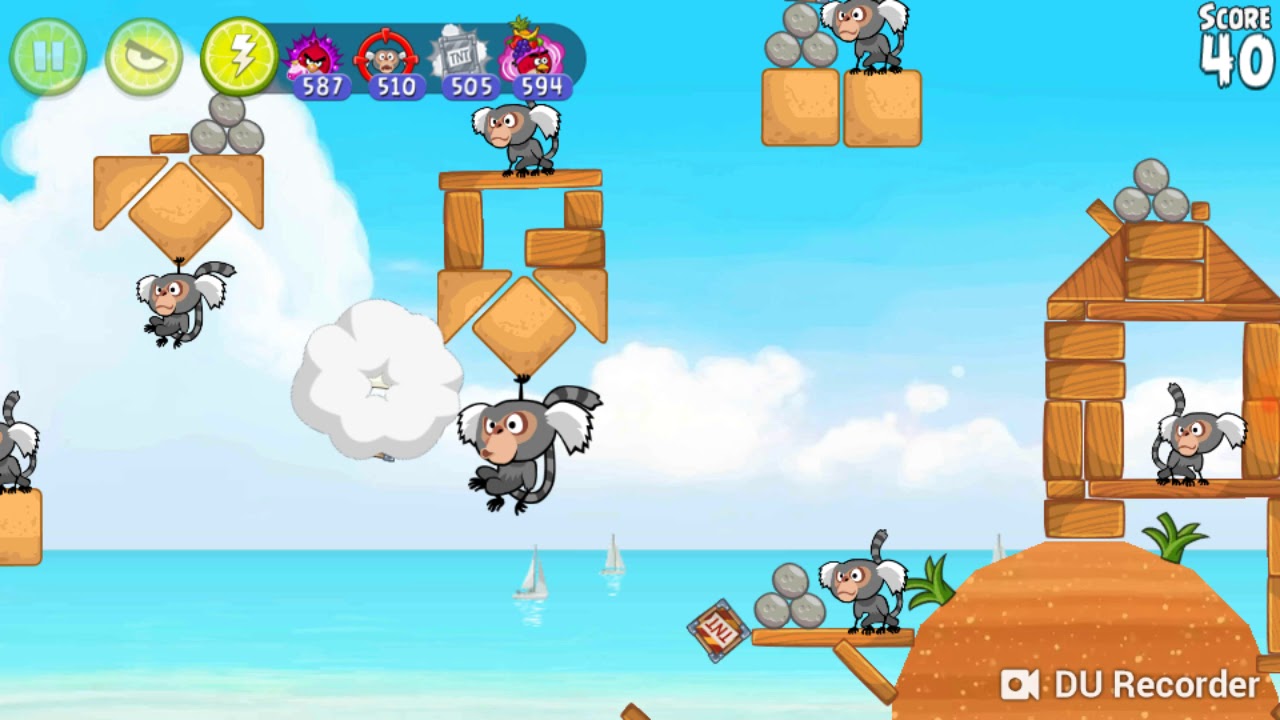 So Much Monkeys!! (Angry birds Rio)