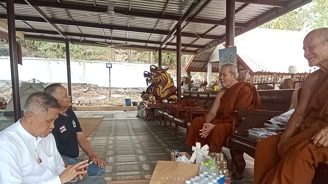  หลวงปู่บุญเลี้ยง วัดโนนคูณ หลวงพ่อโสม วัดพระบาทภูพานคำพูดคุยสนทนากับ ด ร วุฒิวัตร หลิวเกรียงไกร 