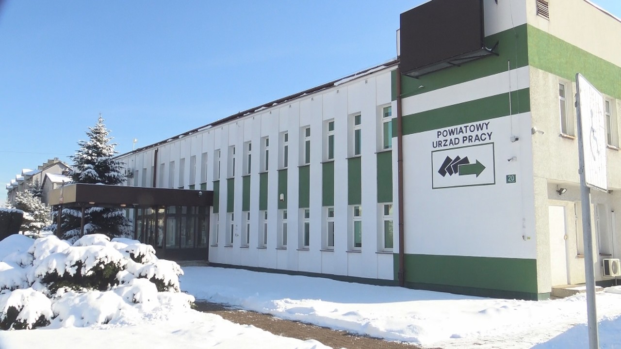 Powiatowy Urząd Pracy w Dębicy skutecznie aktywizował osoby bezrobotne w 2025 roku