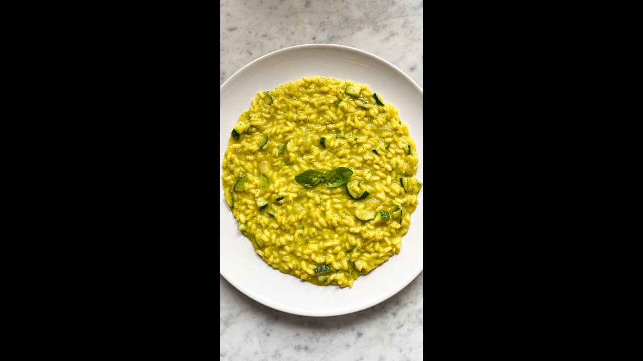 RISOTTO super cremoso ZUCCHINE e ZAFFERANO: facilissimo e delizioso! 😋🥒🌿
