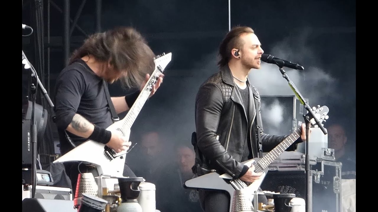 Bullet For My Valentine - Scream Aim Fire - Live HD - GRASPOP 2016