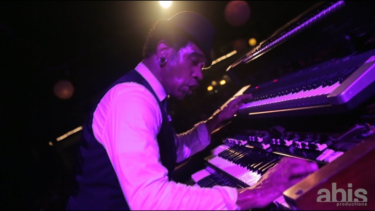 Soulive - Jazz Fest 2013 (ROYAL FAMILY BALL)