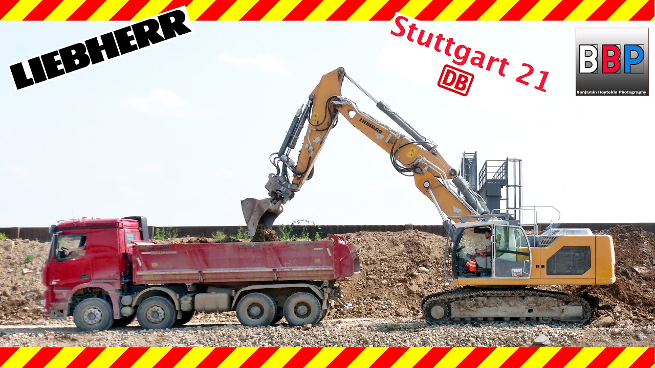 Liebherr R 934 m. Verstellausleger belädt Mercedes-Benz Kipper, Stuttgart 21, PFA 1.3, 20.07.2021.