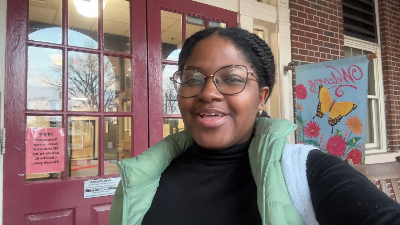 My First Week as a Substitute Teacher | Flexible Part Time Job + My Thoughts on Education 👩🏽‍🏫