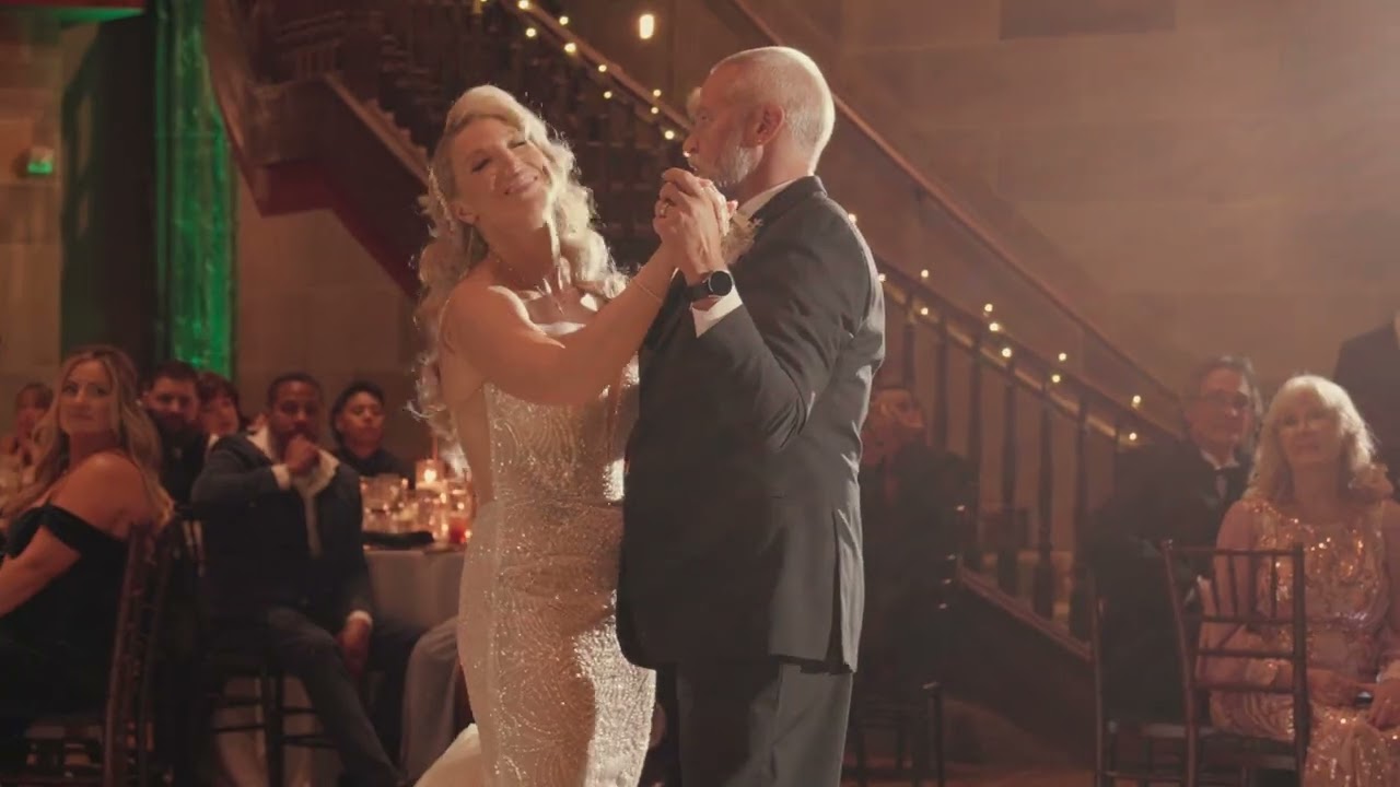 Jaymie + Kyle // The Society Room of Hartford // VSP Weddings