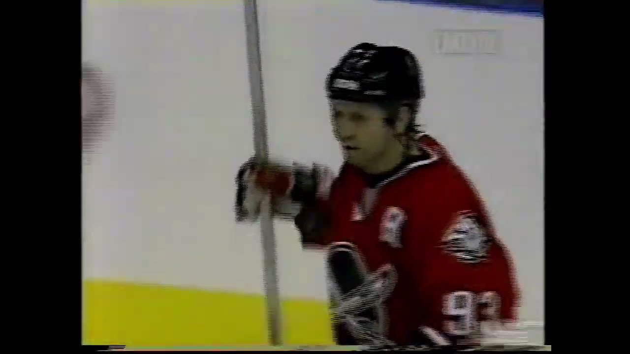 Doug Gilmour Goal - Lightning vs. Sabres, 2/1/01