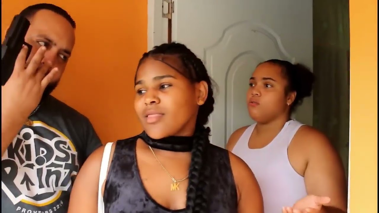Bajo Mundo Película Dominicana 2026