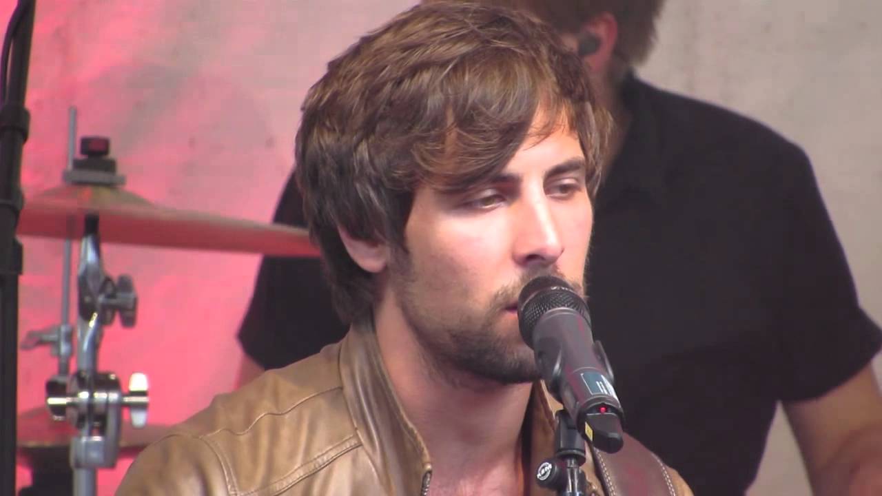 Max Giesinger - Mensch Ohne Farbe. 29.06.2014 live in Bielefeld, Deutschland.