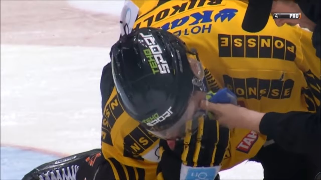 Painful Hockey Moments: Pucks To The Face/Head