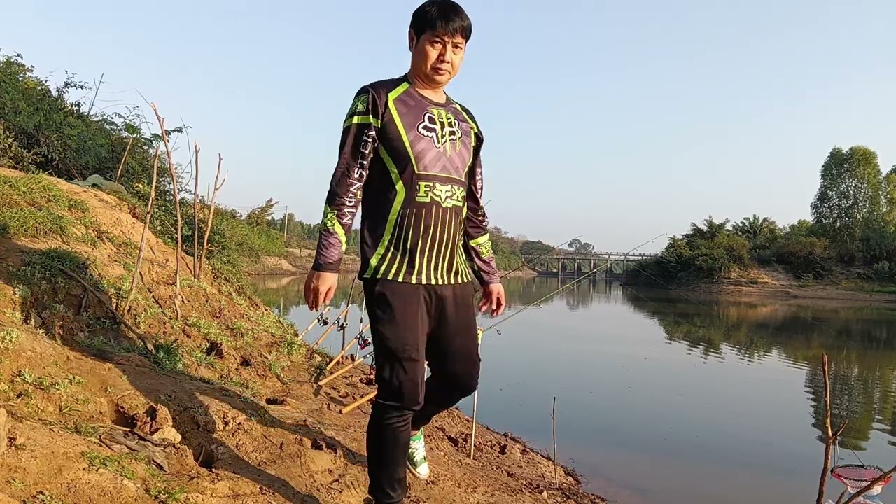 ตกปลาขาวน้อยแม่น้ำสงครามกับชุดสายหวาน