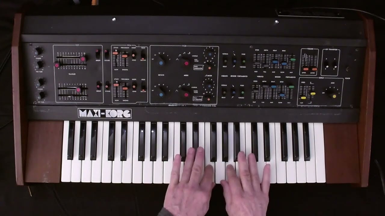 Korg Maxi-Korg 800DV panel controls in detail