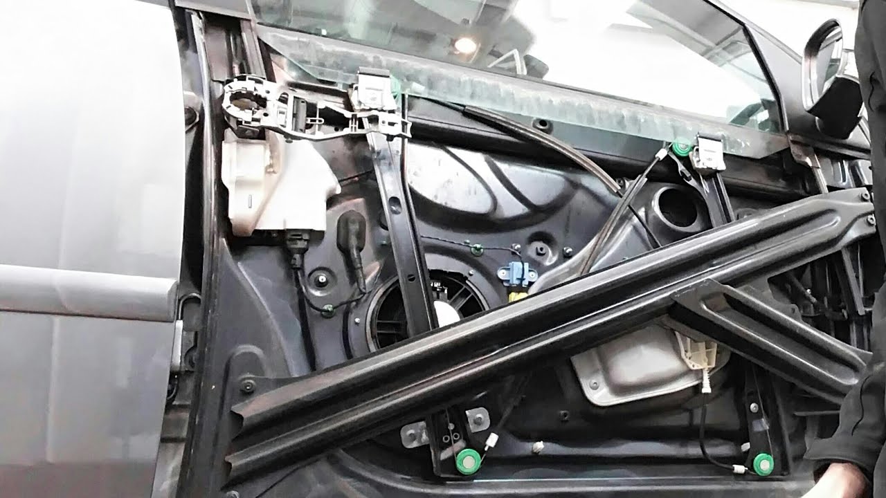 VW Golf mk5 przednie drzwi wymiana zamka