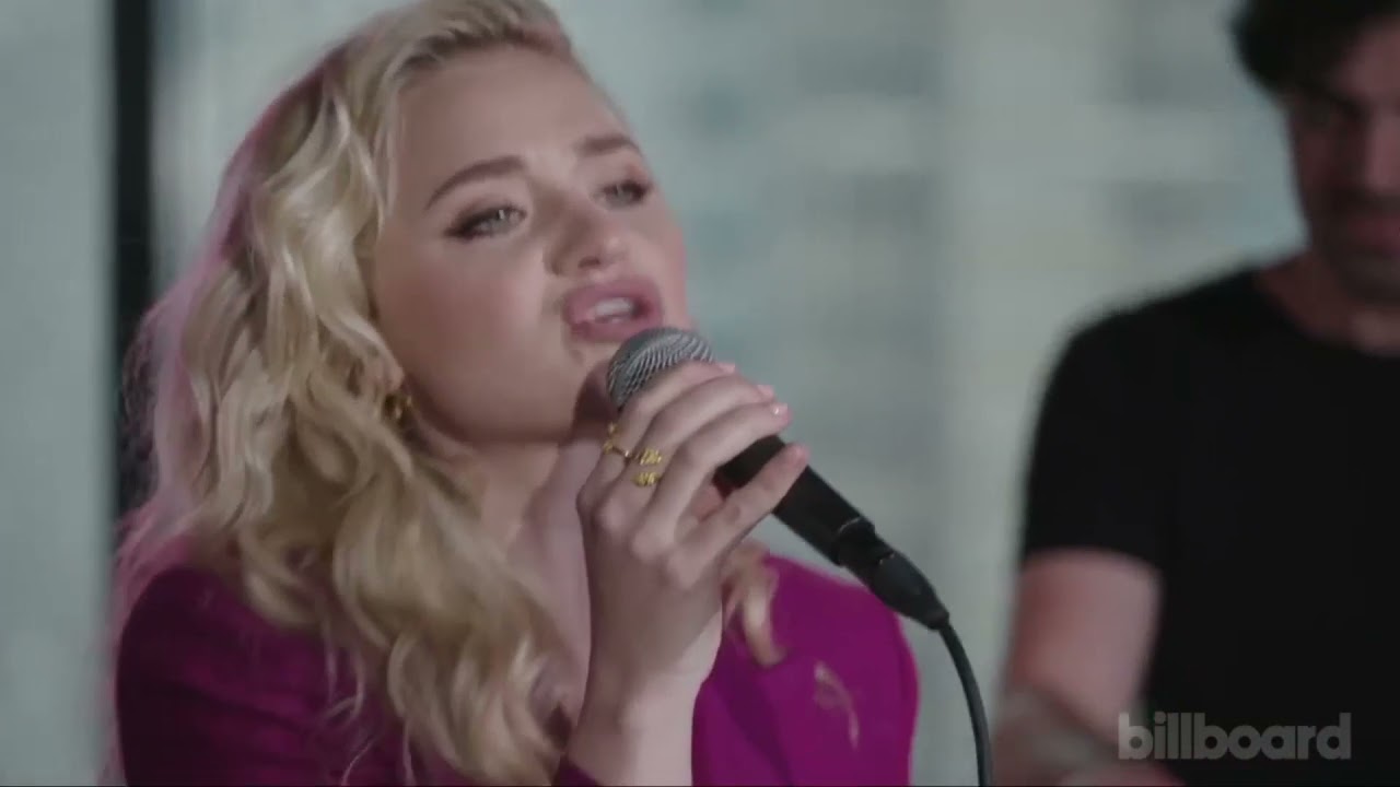 Aly & AJ - Don't Go Changing (Live at Billboard)