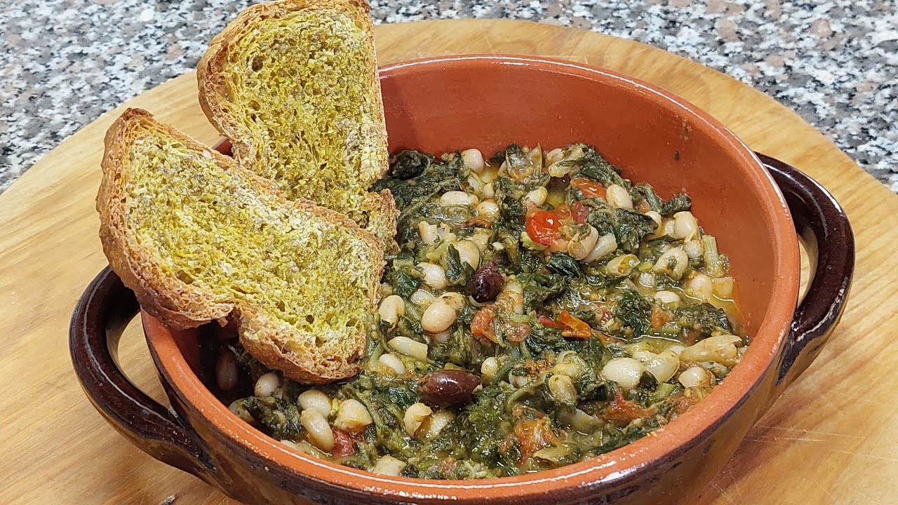 Zuppa con cicoria di campo e fagioli con olive tagiasche