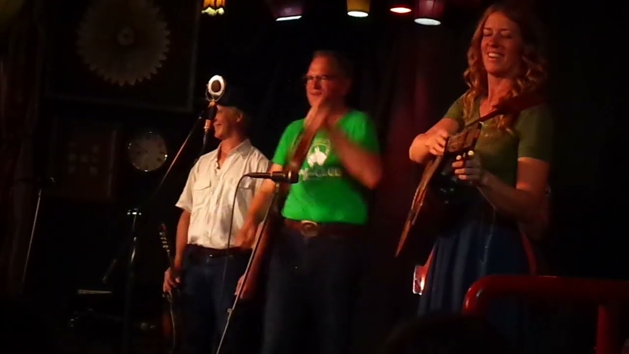 Foghorn Stringband - Be Kind To A Man While He's Down @ Smiths Alternative, Canberra 2023.