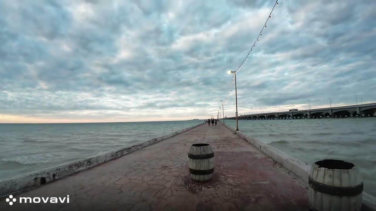 ¡Vistas increíbles en Progreso! un paseo por el Muelle de Pescadores 🌊🌅