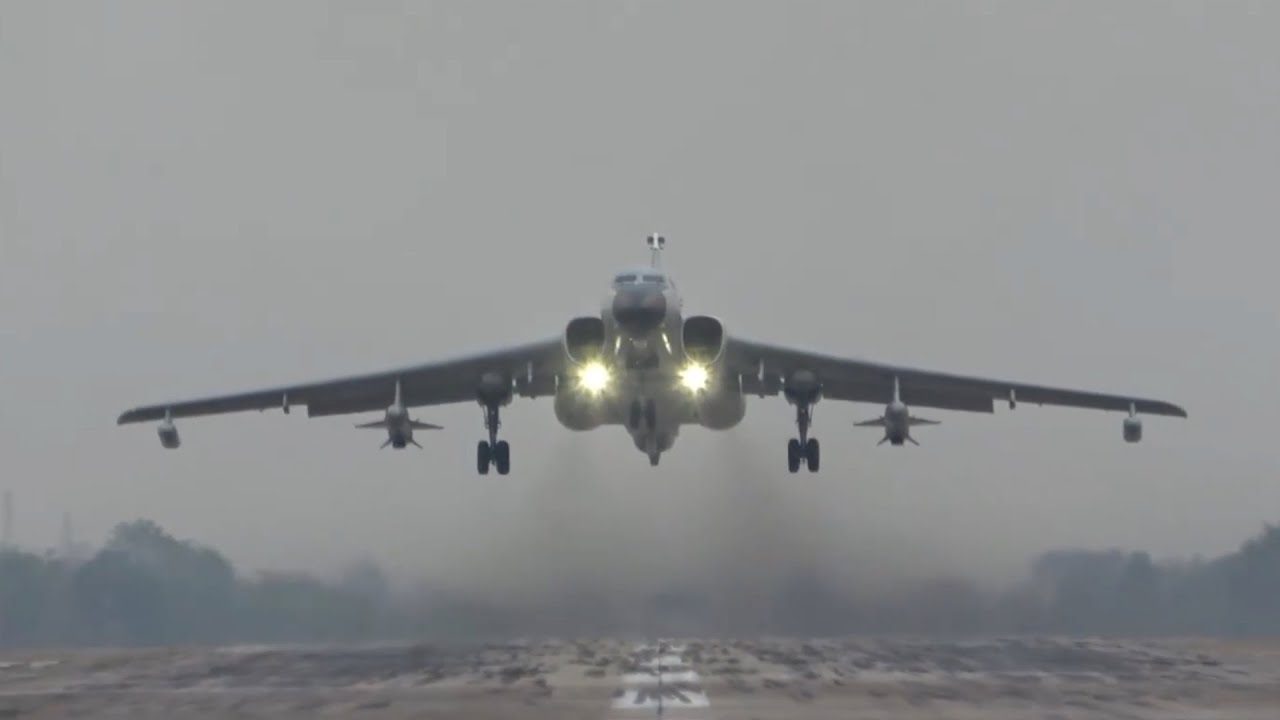 PLA holds joint naval and air combat readiness patrol around Taiwan