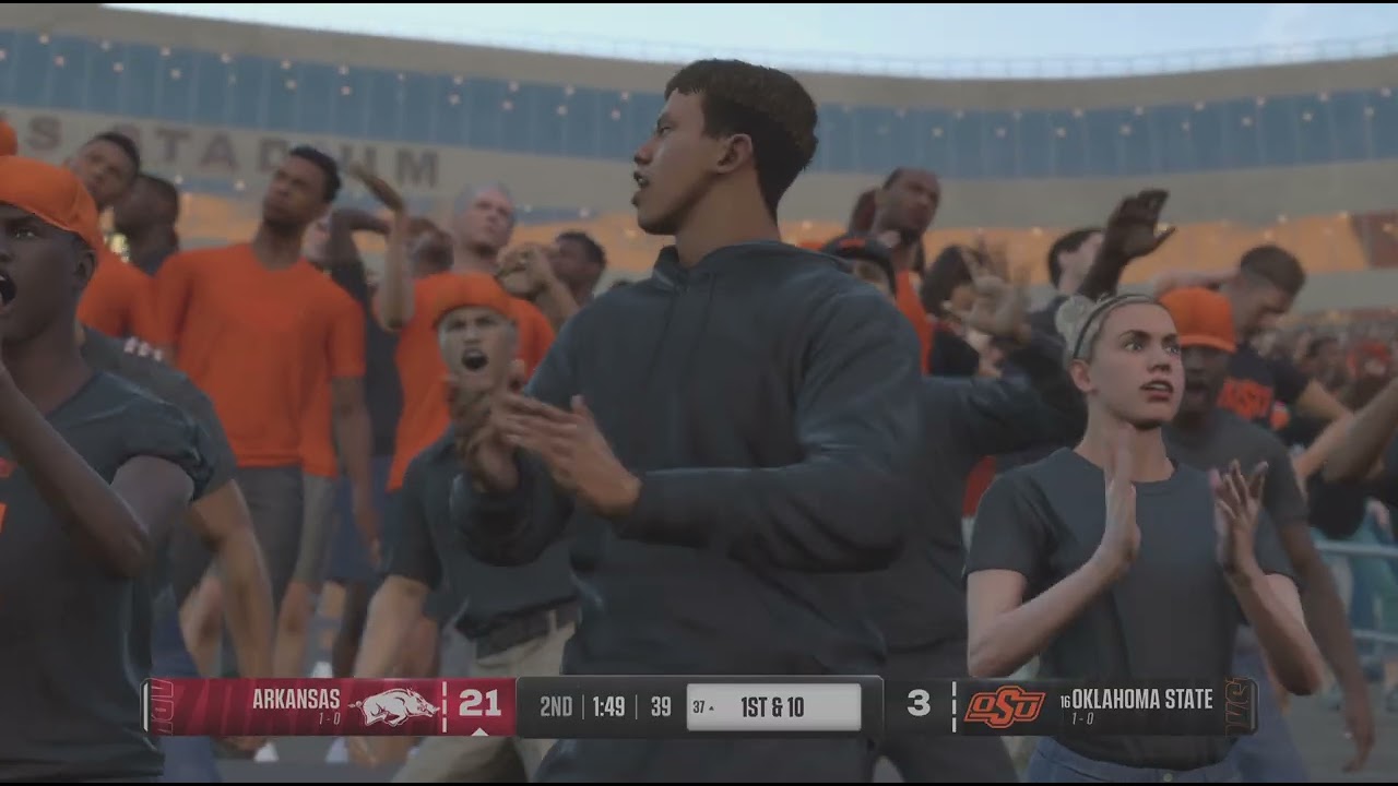 Freshman year college football 25 gameplay 