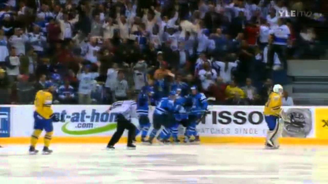 SUOMI - RUOTSI 2011 FINAALIN SUOMIHETKET + POIKA SAUNOO!