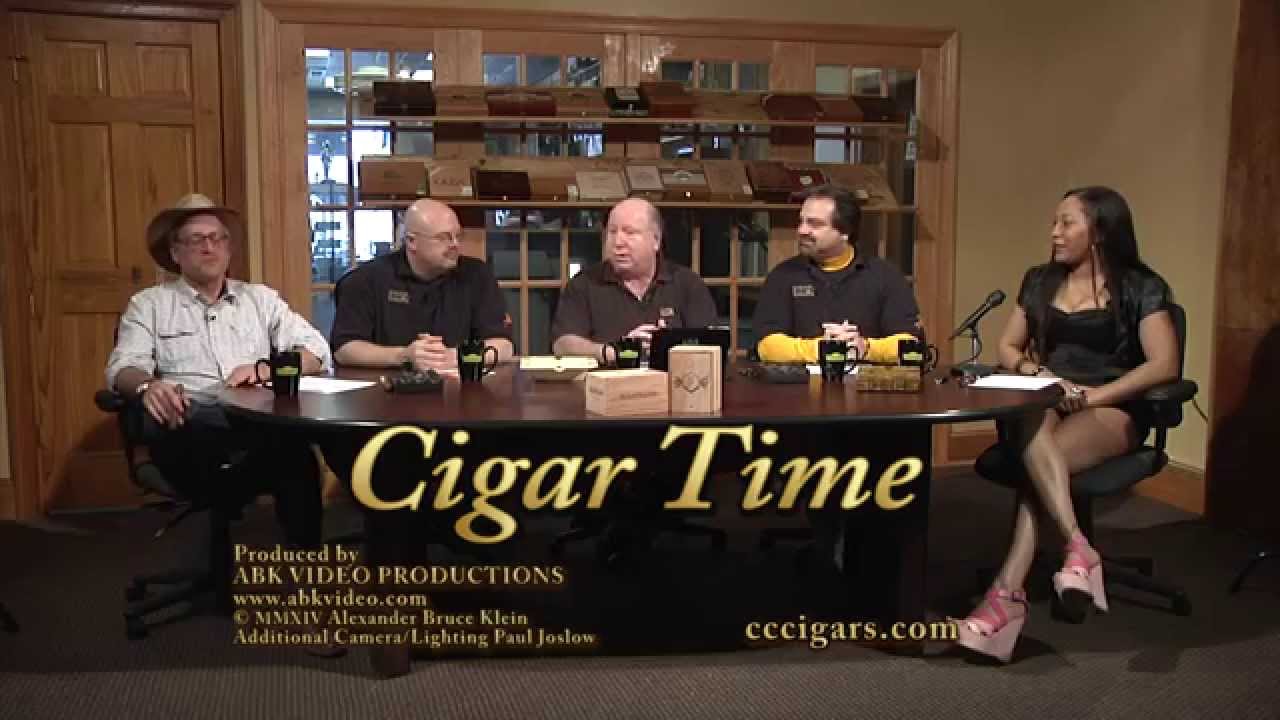 Cigar Time TV Show 29 reviews the Fratello Cigar