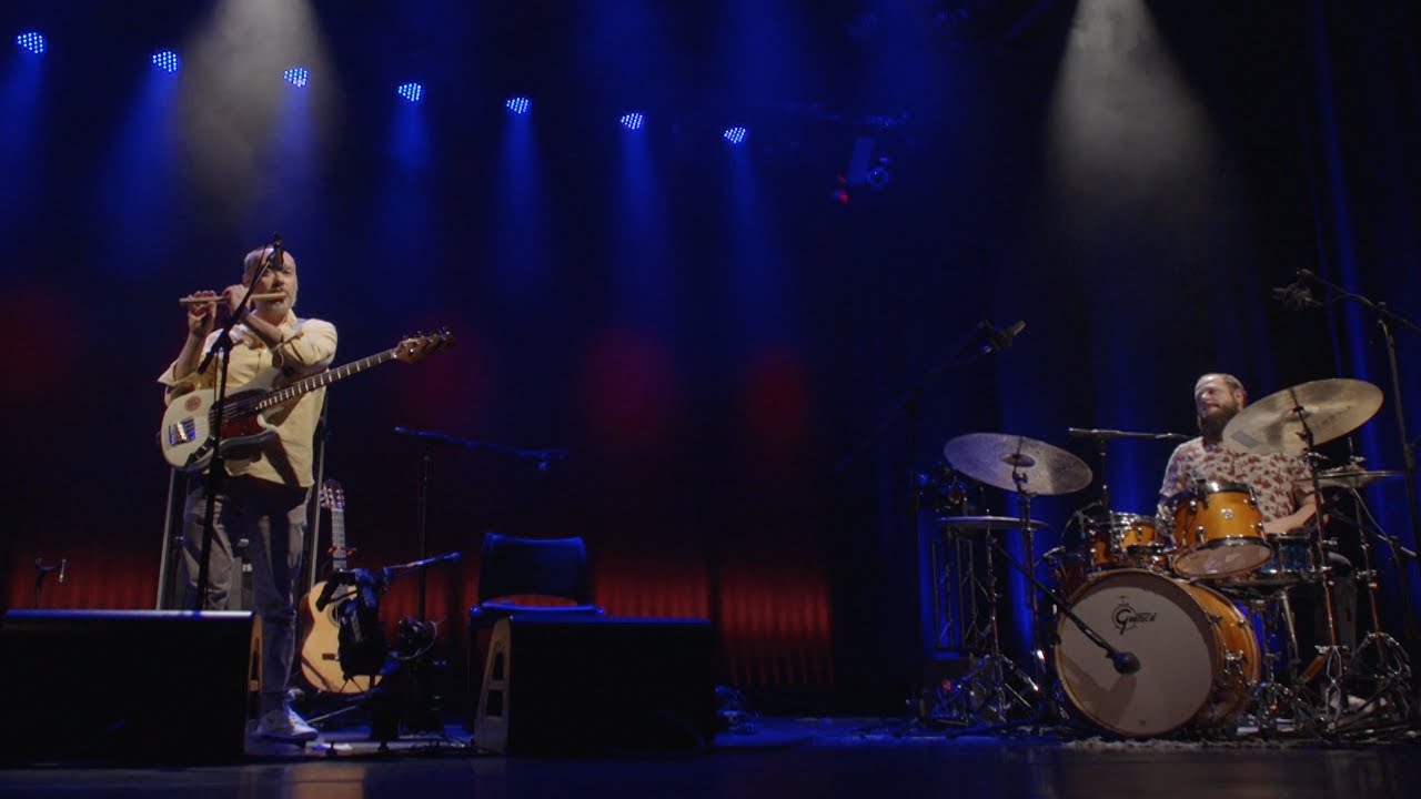 Trio Curupira | Solo de bateria / Foi n&atilde;o foi (Cleber Almeida / Andr&eacute; Marques) | Instrumental Sesc