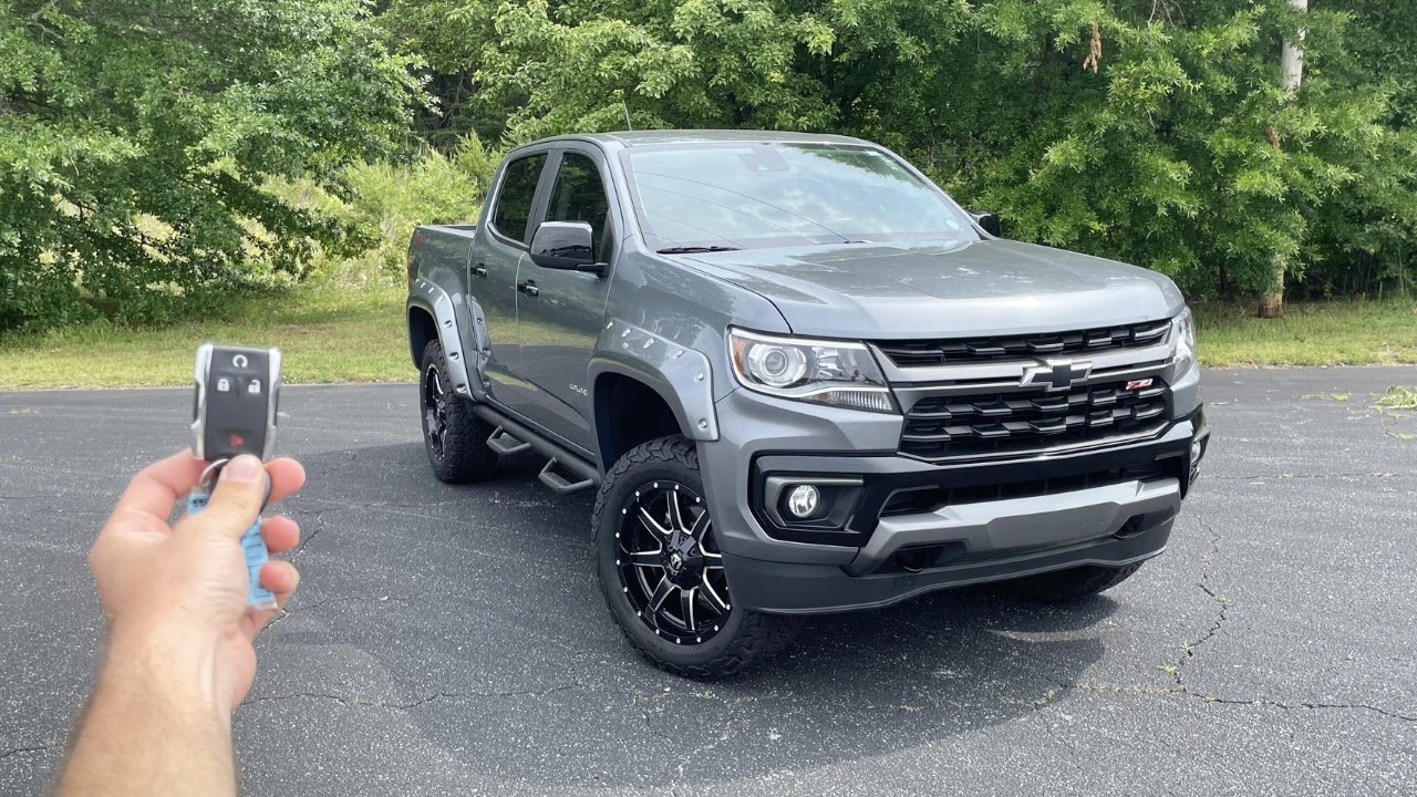 2022 Chevrolet Colorado Z71: Start Up, Test Drive, Walkaround, POV and Review