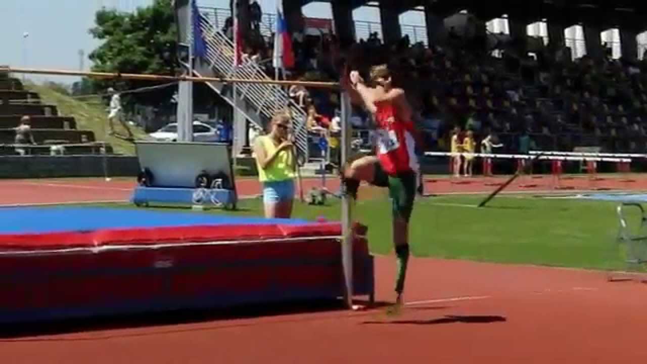Tano Leonardo sikeres k&iacute;s&eacute;rlete az 1,93 m en