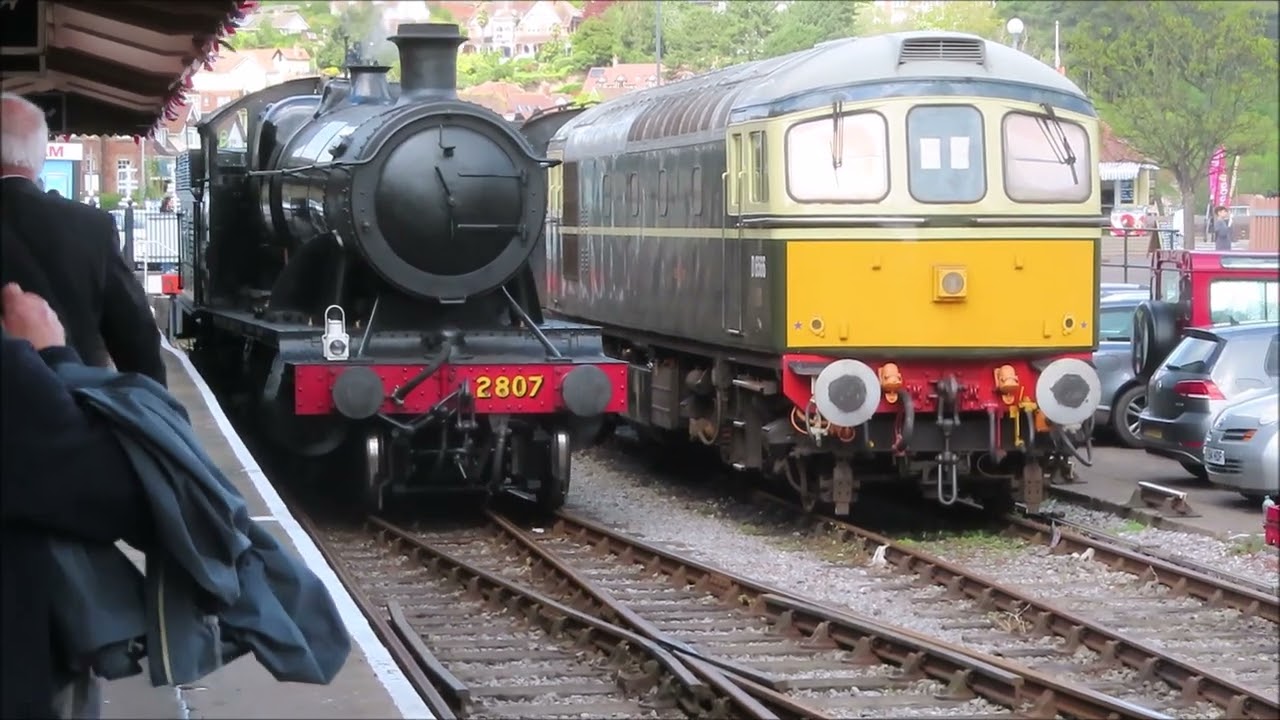 STEAM TRAIN ARRIVAL AT MINEHEAD AND DUNSTER WEST SOMERSET RAILWAY