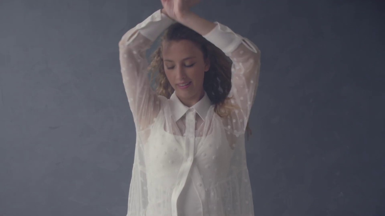 Fly - Marie Janssens / Idesse