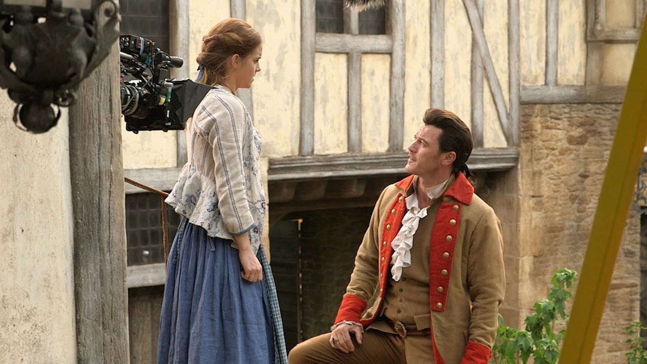 &lsquo;Beauty and the Beast&rsquo; Behind The Scenes
