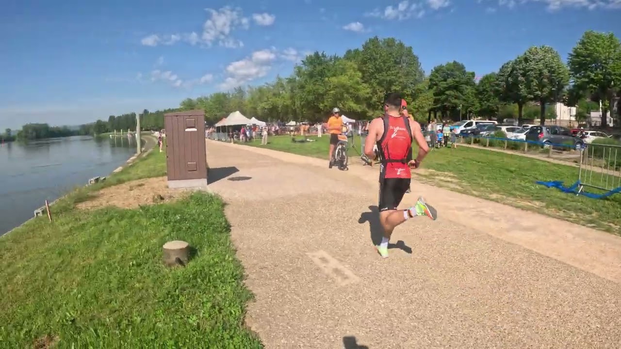 LE TC2R AU DUATHLON ET TRIATHLON  DU VAL DE SAÔNE (TREVOUX)