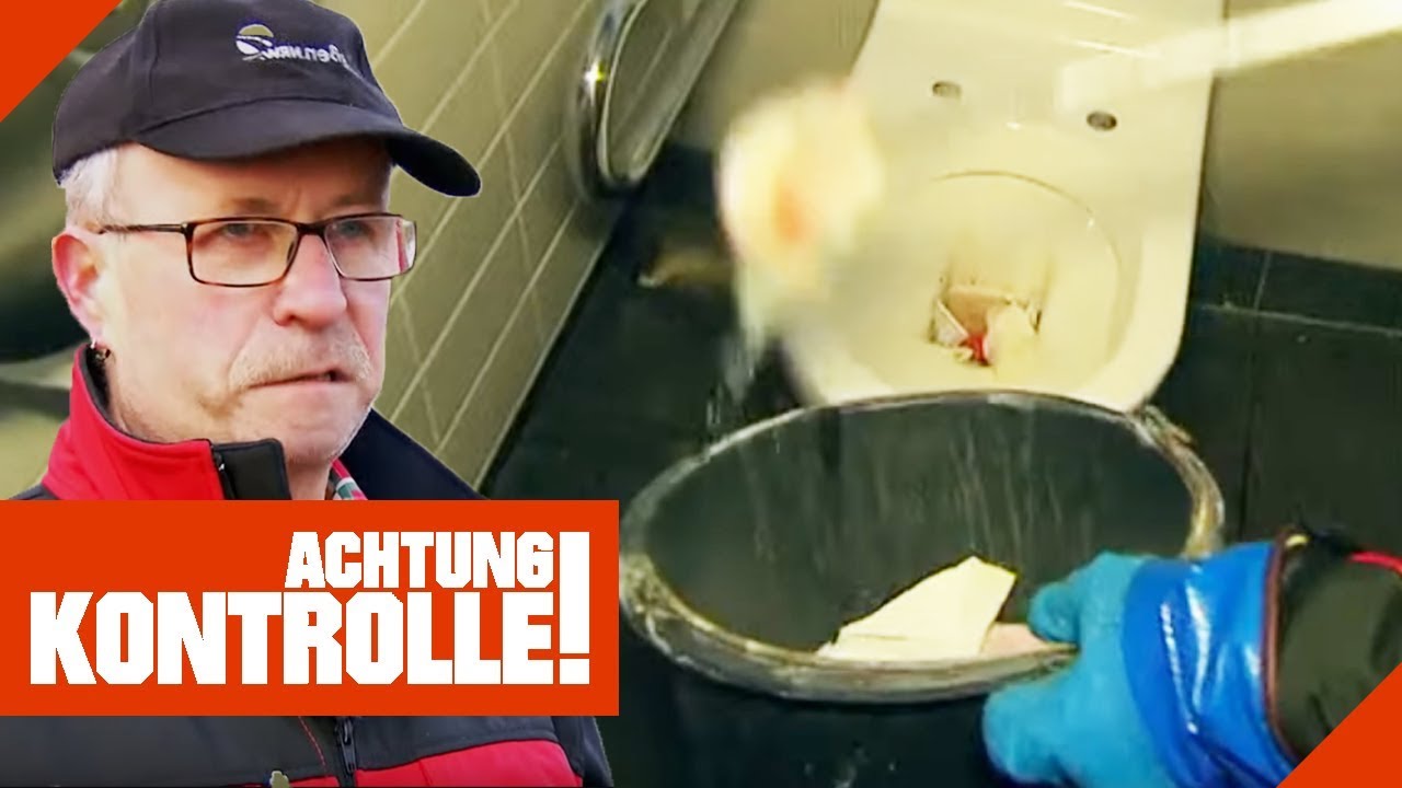 Toilette völlig versifft! Hartmut ekelt sich und macht sauber! | Achtung Kontrolle
