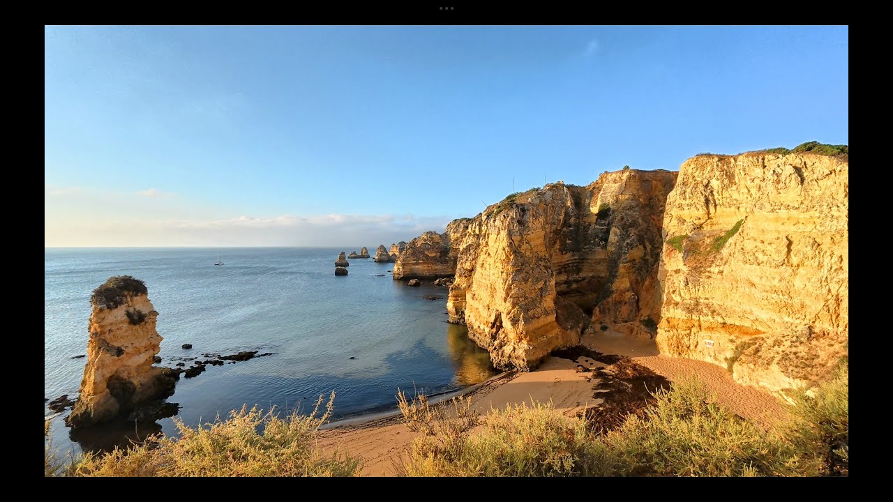 Praia do Pinhão Cove, Praia Dona Ana, Pinheiro Beach, Tunel da Praia do Camilo, Lagos Portugal