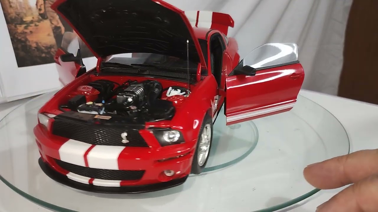 MUSTANG SHELBY GT 500 DO FILME EU SOU A LENDA 
