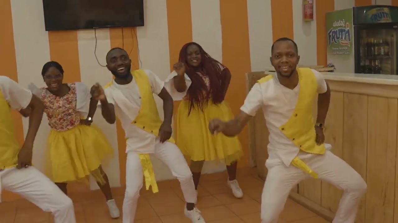 Georgy Elle (Clip Officiel) - BOULOT