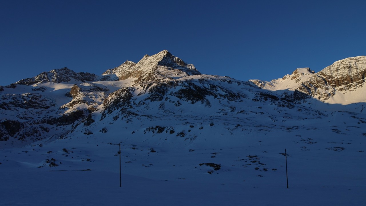 RhB, Die schönsten Aufnahmen mit dem 1. Zug über den Berninapass. (Poschiavo- Pontresina) 27.02.2026