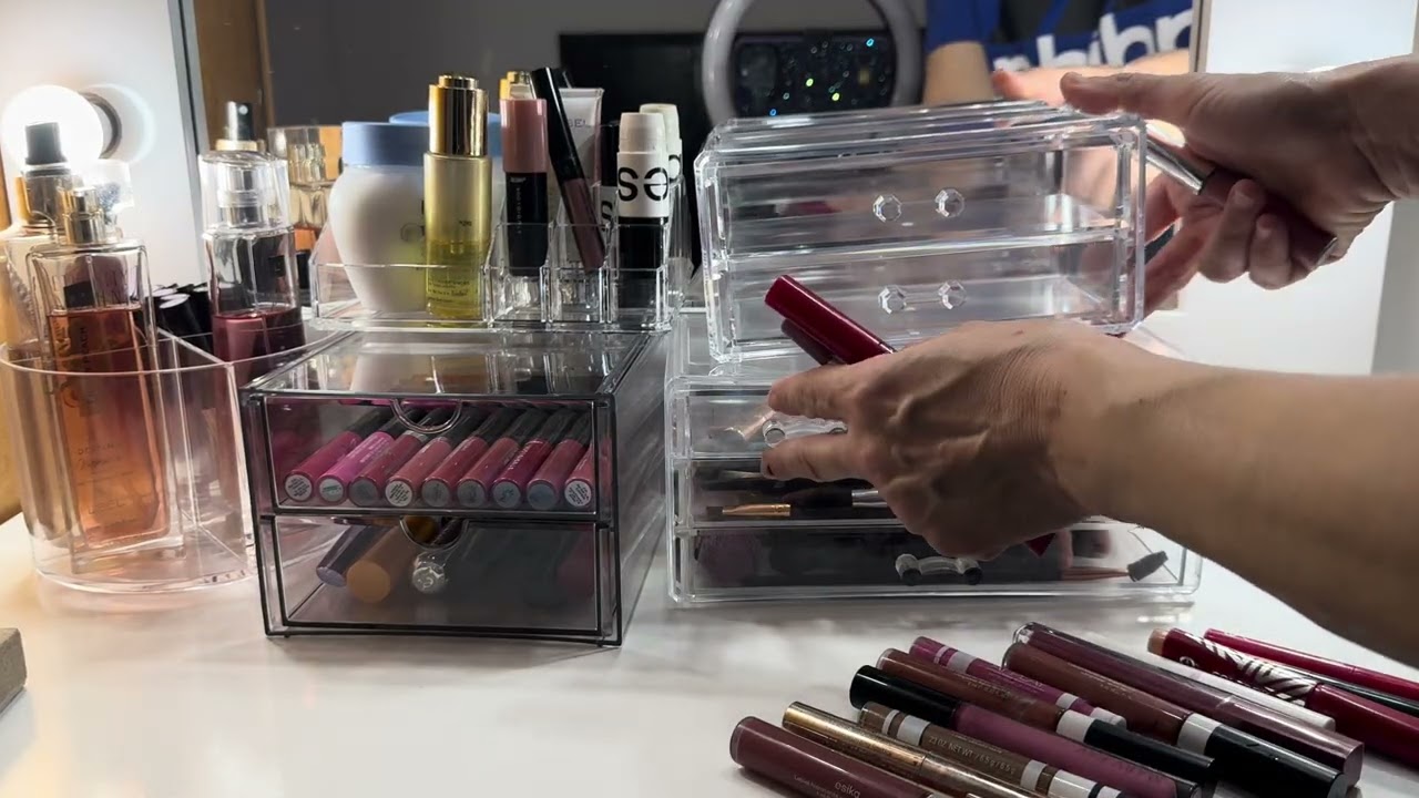 #Organizando mi #vanity #organizedhome #organizedlife #makeup #belcorp #ésika #lbel #cyzone #haul 