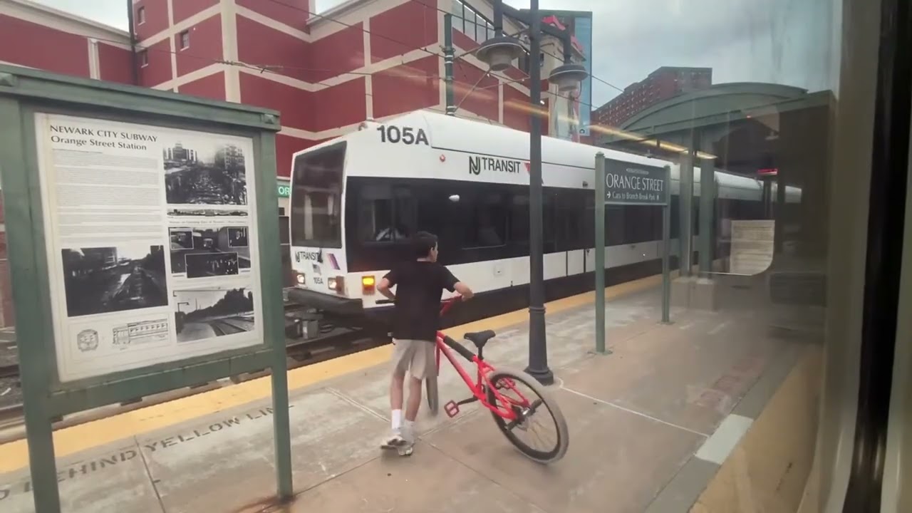 Newark Light Rail Ride from Penn Station to Broad St [8-30-2024]