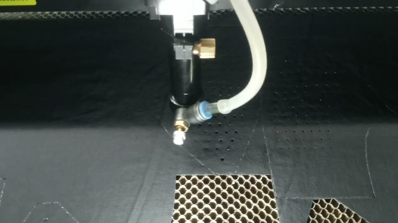 Laser Cutting Process Golf Caps With Despo Stretch Black  