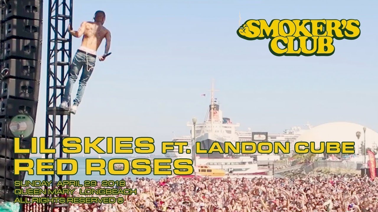 Lil Skies Climbs Scaffolding While Performing Red Roses (Live From The Smokers Club Fest)