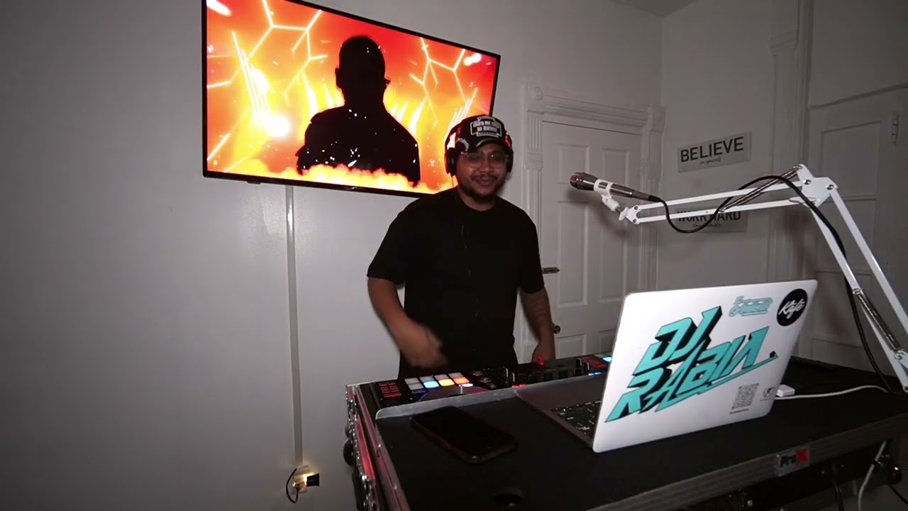 Dembow Mix Vol.1 {El Sicokario ,1234Remix,Bad Bunny,La Mas Doll,Donaty,Sitema El Piky,Jay One,Y Mas