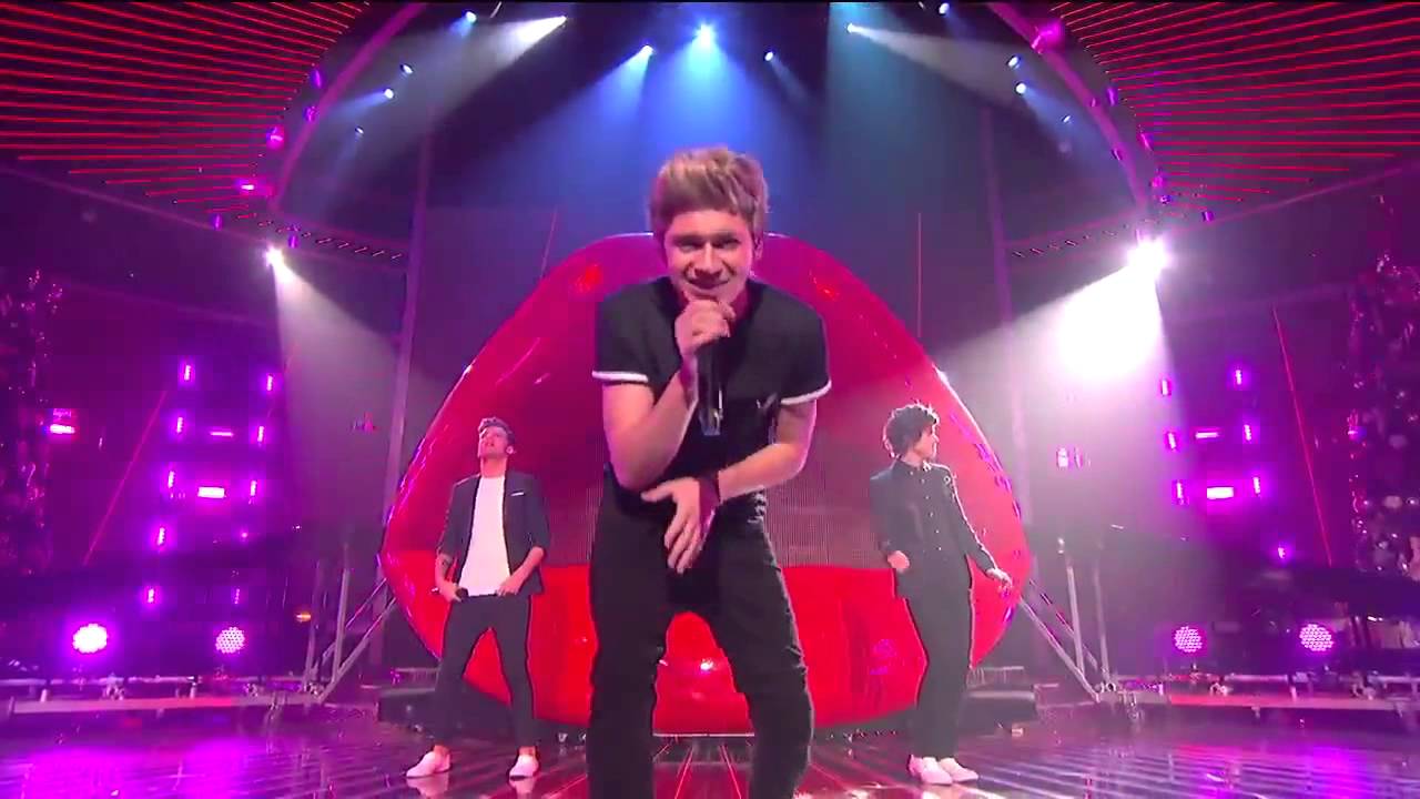 One Direction Performs Kiss You - THE X FACTOR USA 2012