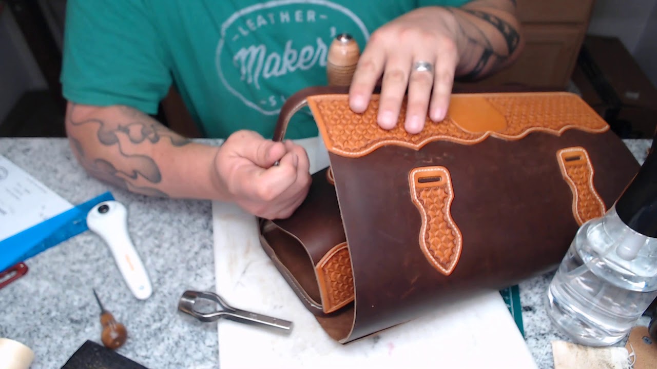 Изготовление сумки доктора, часть 4 (закрытие и пришивание концов)