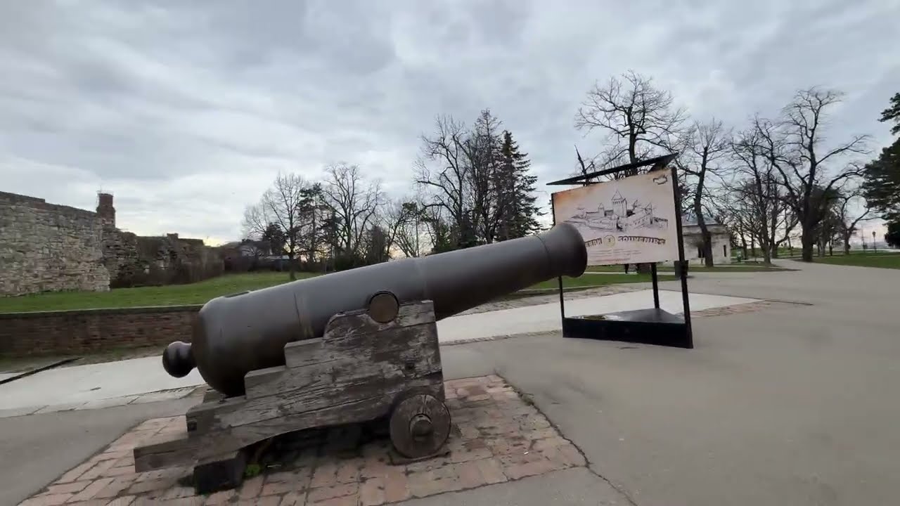 Walking through Kalemegdan Fortress