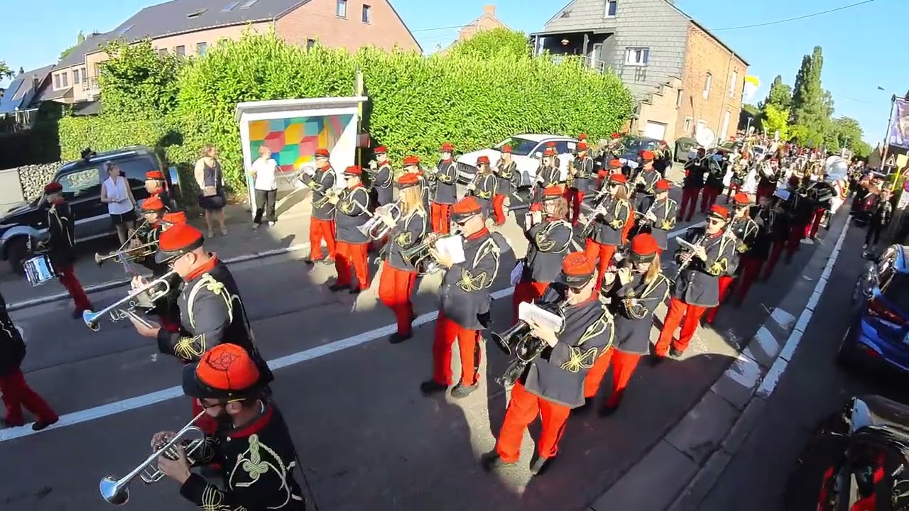 Marche Saint Roch et Saint Frégo Lausprelle 2023 5 Défilé 