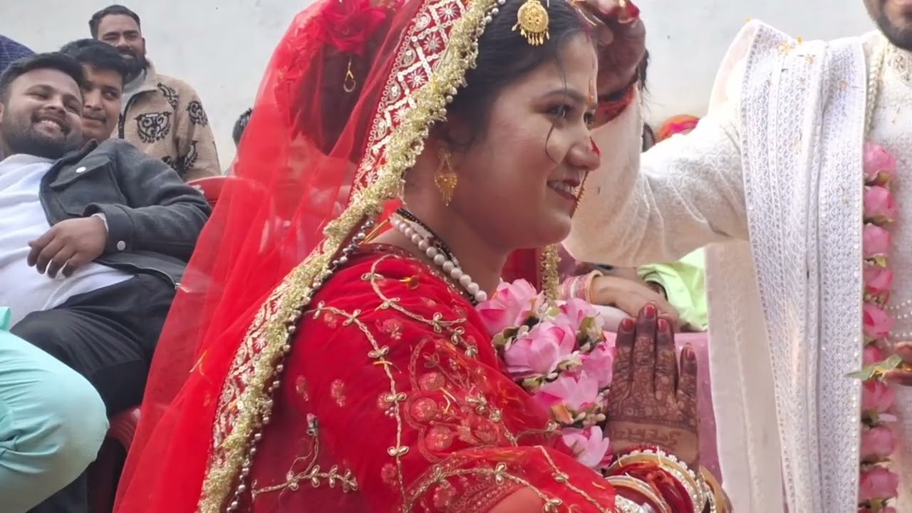 दिव्या (अंजलि ) और प्रवीण की शादी 