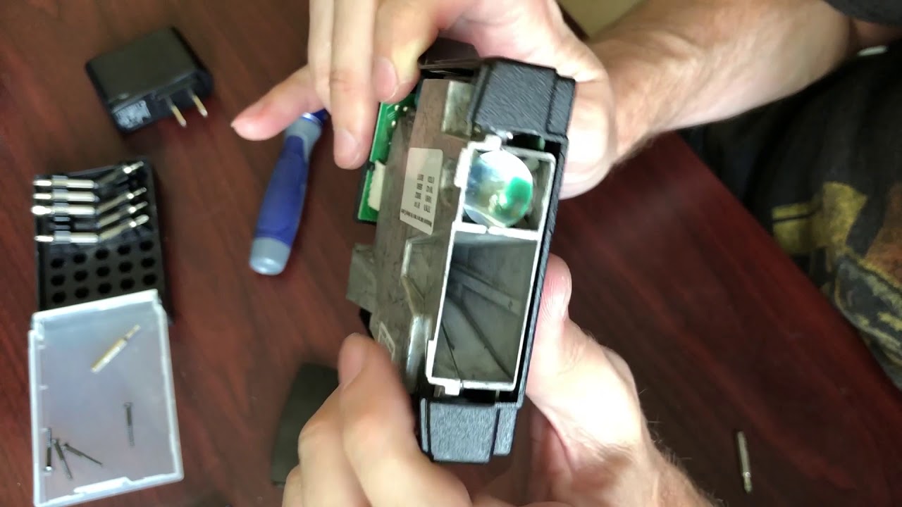 Valentine One V1 Radar Detector - What's Inside - Tear Down
