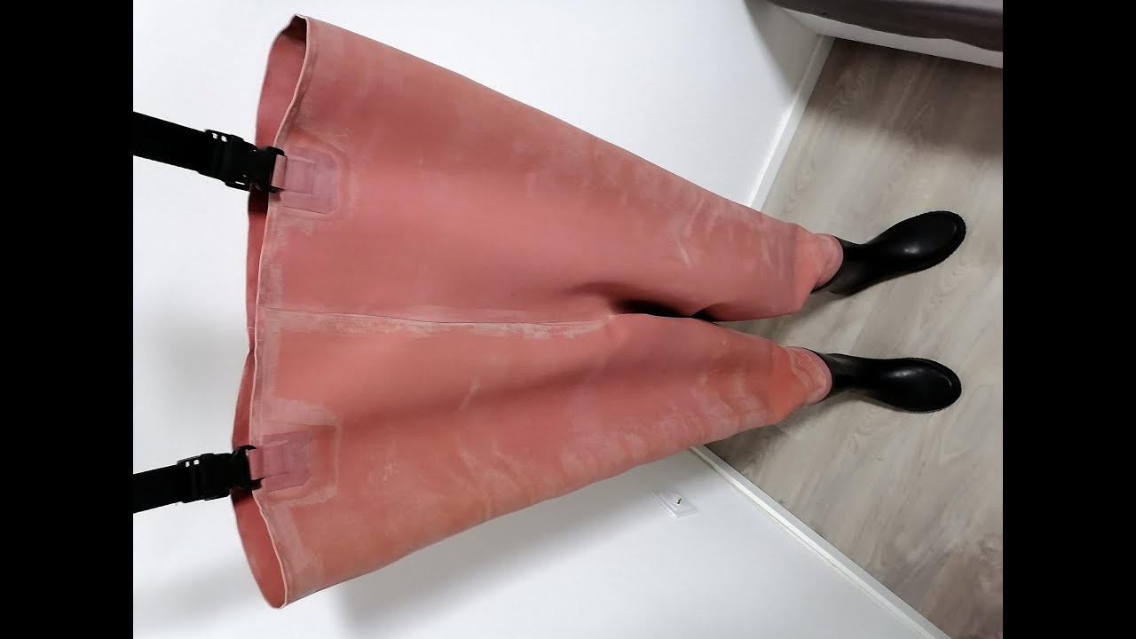 HEAVY TALL SOFT RED-ISH PINK PURE RUBBER WADERS UNLINED 45+ RARE VINTAGE / FISHERMAN STYLE